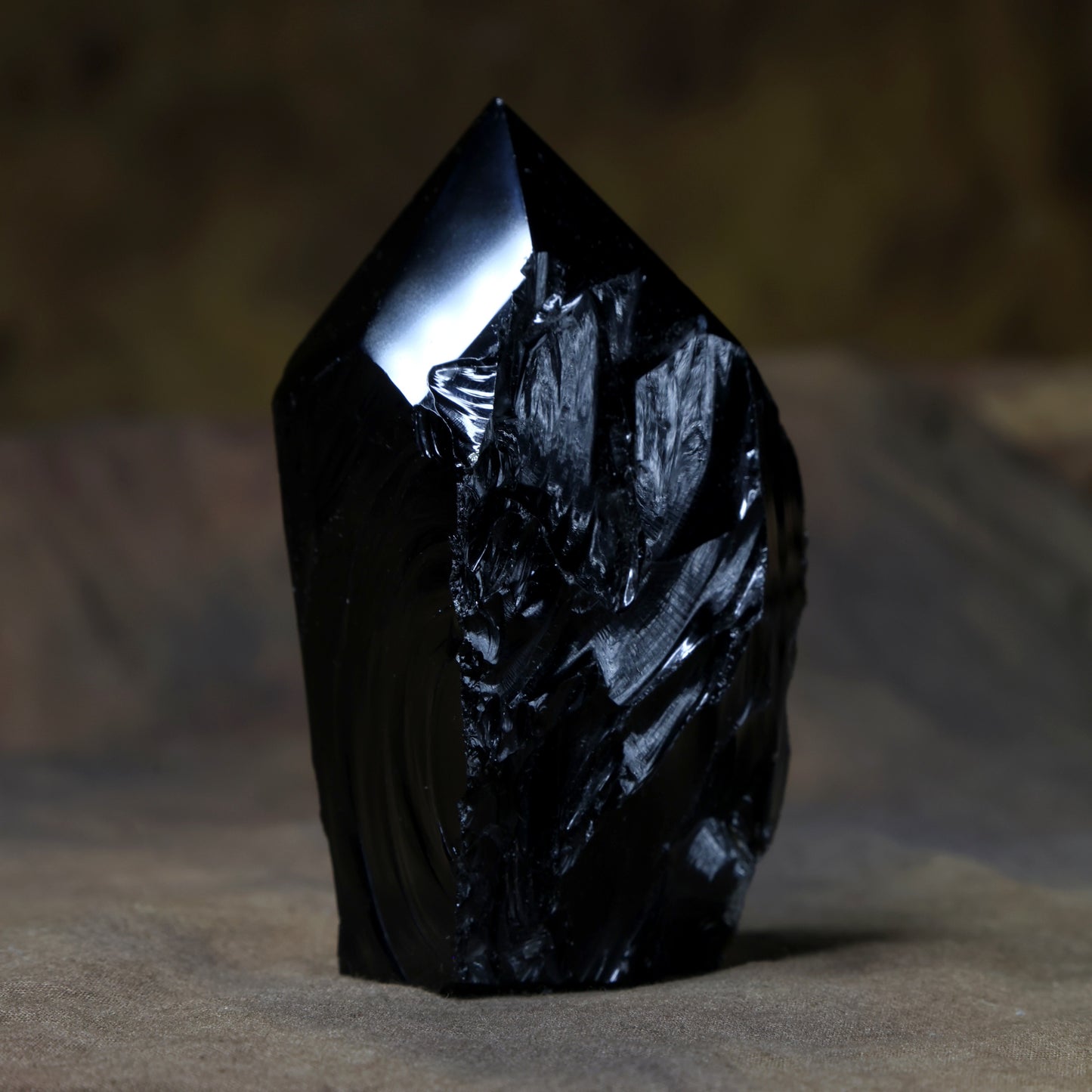 Obsidiaan zwart magische steen wicca